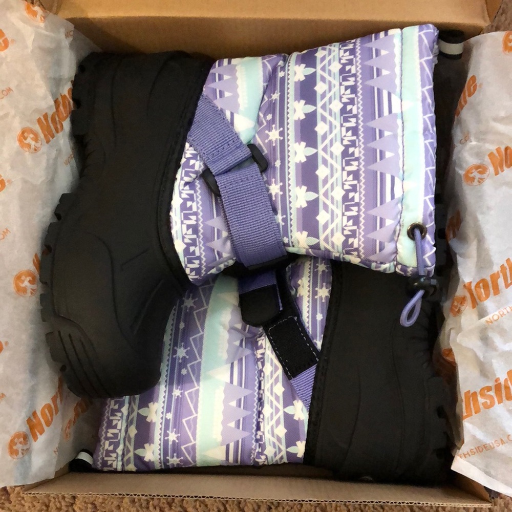 Girls Toddlers Snow Boot size 12